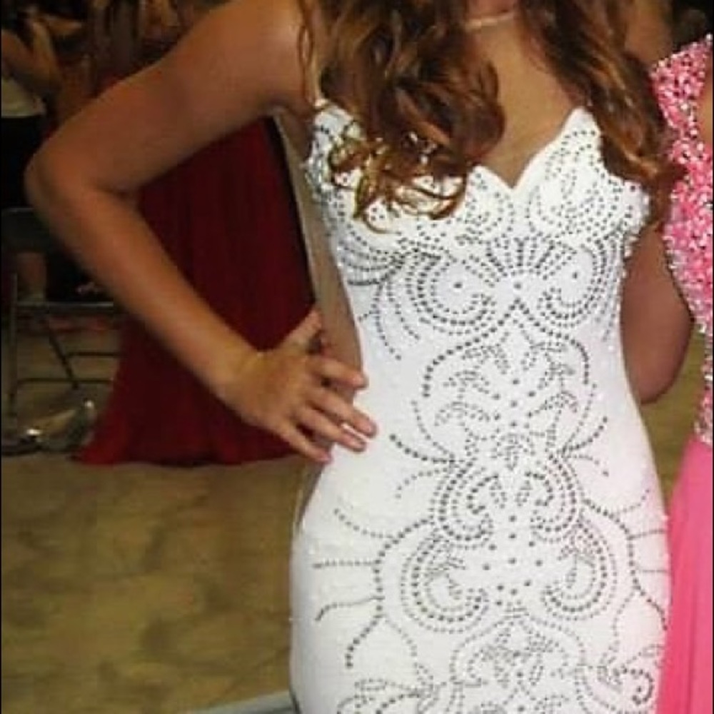 Elegant formal/prom dress!!